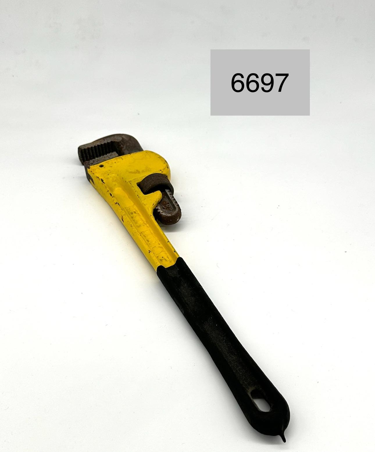 ابوجلمبو رقم 18 احمر