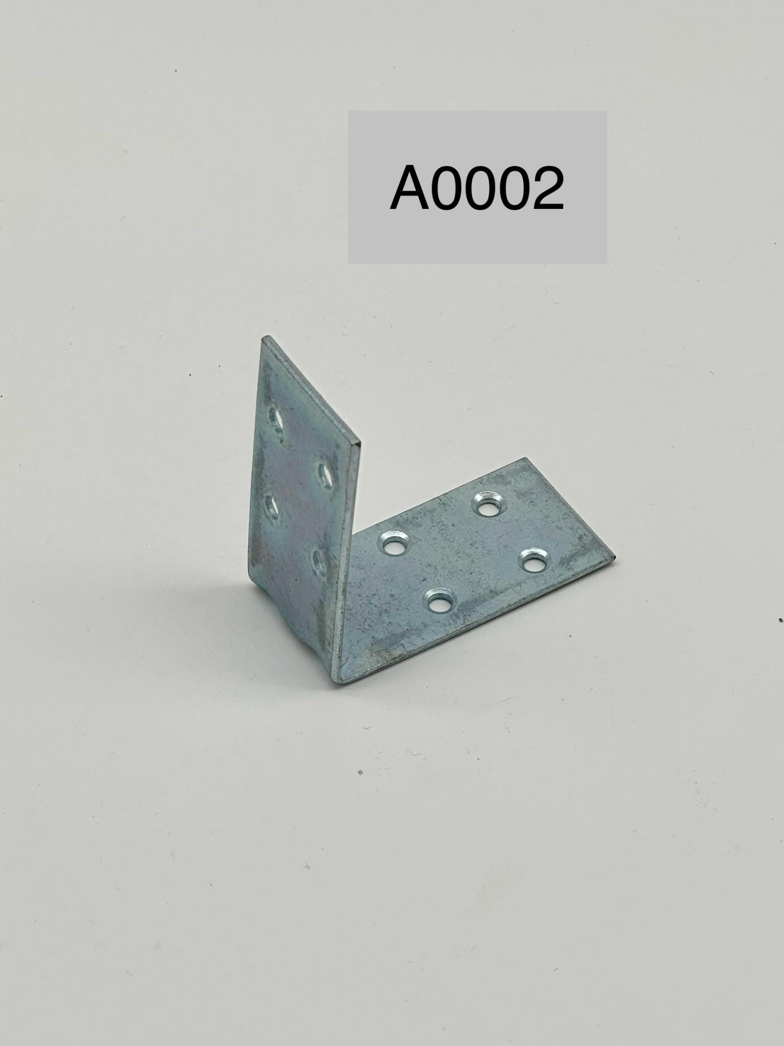 زاوية حديد ركن عريض 6×6سم (شد 50حبة)